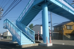 小島歩道橋